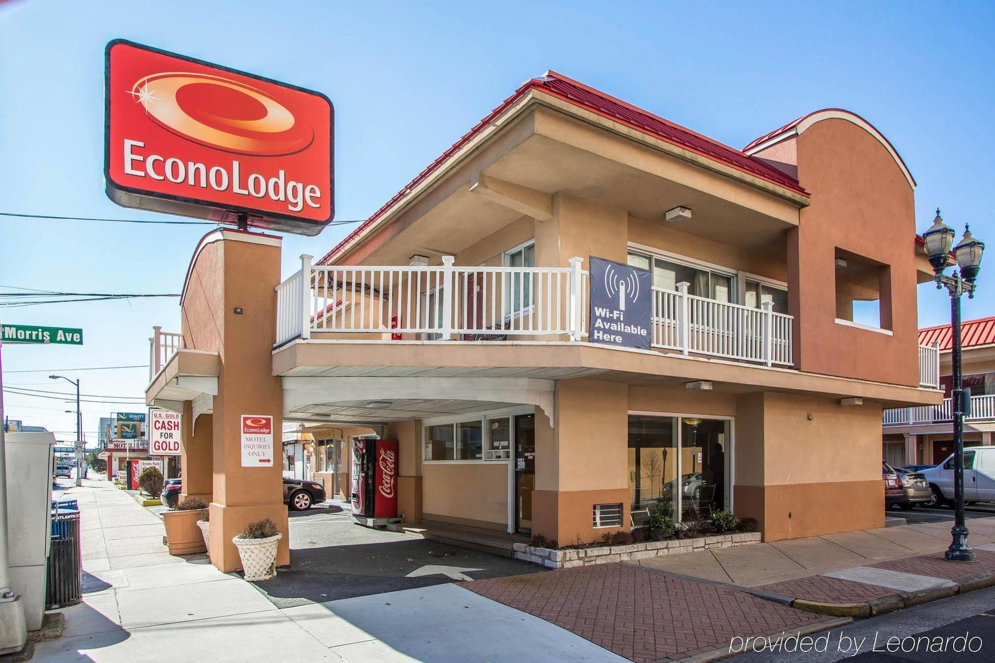 Econo Lodge Beach And Boardwalk Атлантик Сити Экстерьер фото